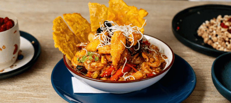 arroz-de-camarones-byprieto-cocina-peruana-san-gil